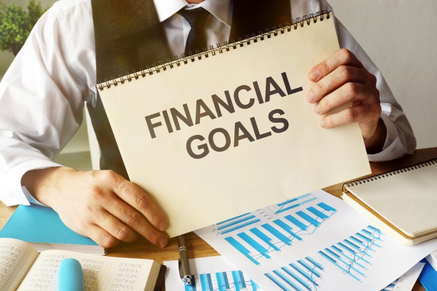 How To Set Financial Goals For Your Company And Yourself