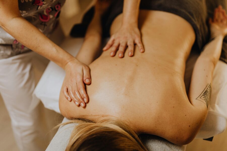 얼마나 자주 마사지를 받아야 하나요? 얼마나 자주 마사지를 받아야 하나요